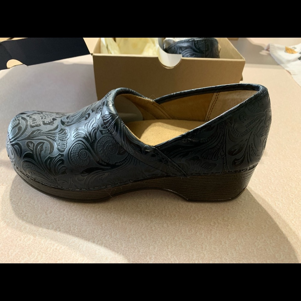 Bass & Company Slip on shoes